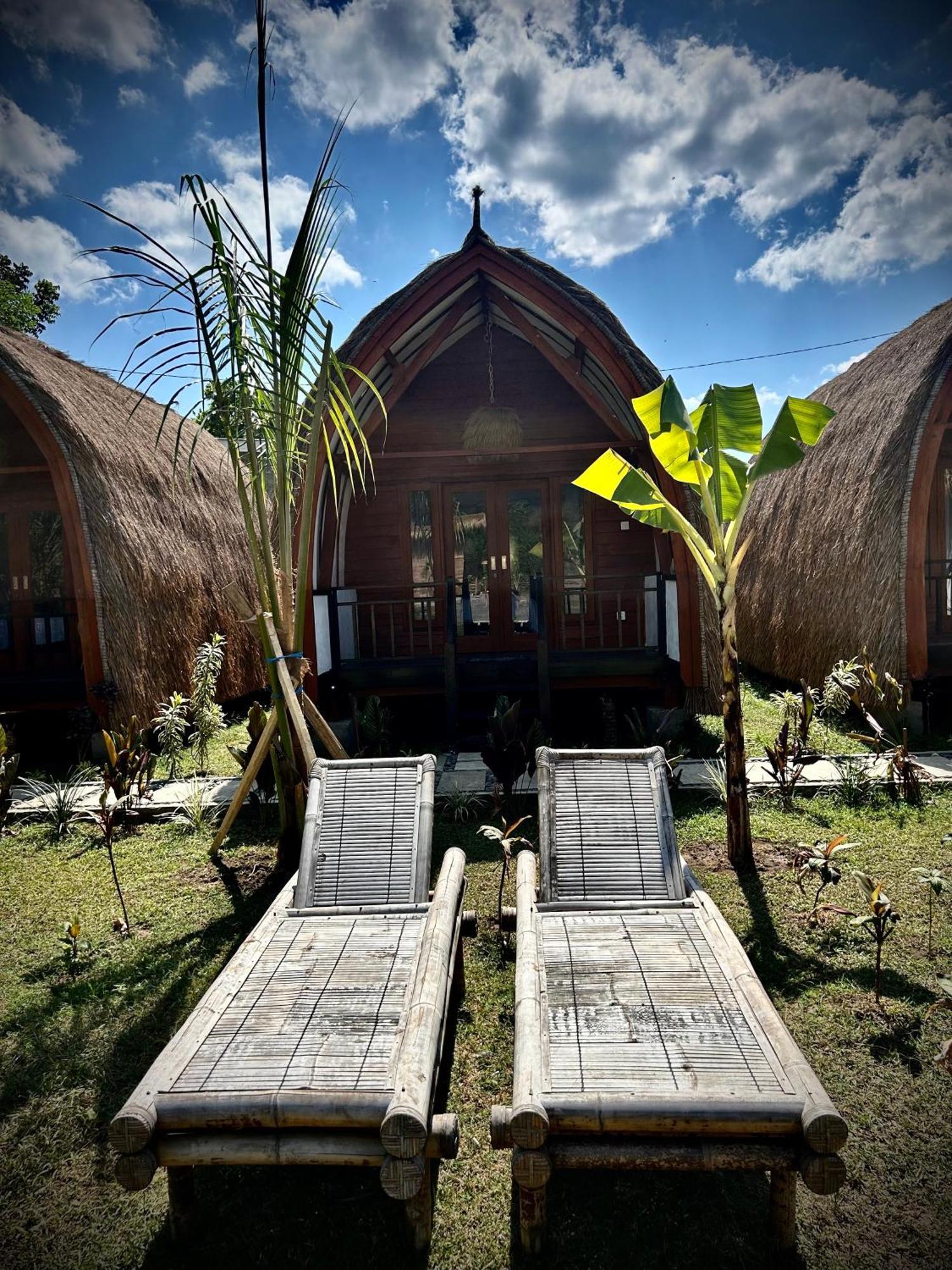 Damai Bungalows Maluk 외부 사진