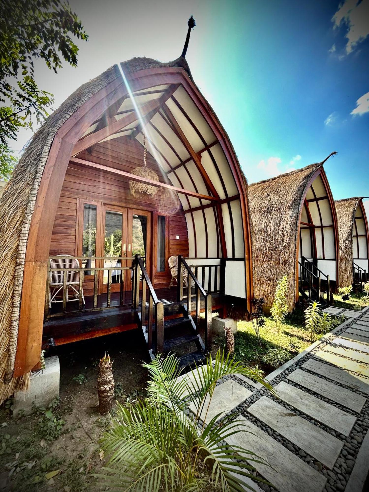 Damai Bungalows Maluk 외부 사진